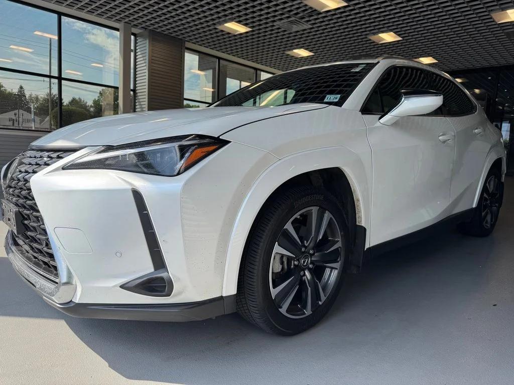 lexus ux hybrid 2024 JTHP9JBH5R2075709 image lexus ux hybrid 2024 JTHP9JBH5R2075709 image